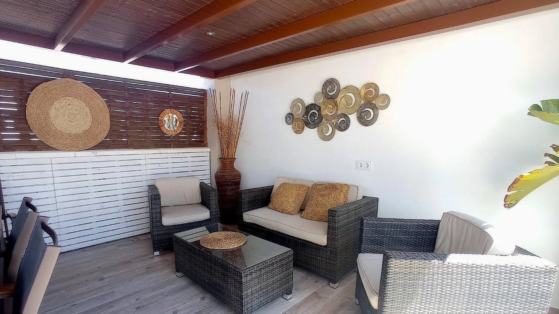 Inibiza Villas - Villa Juncos Can Furnet