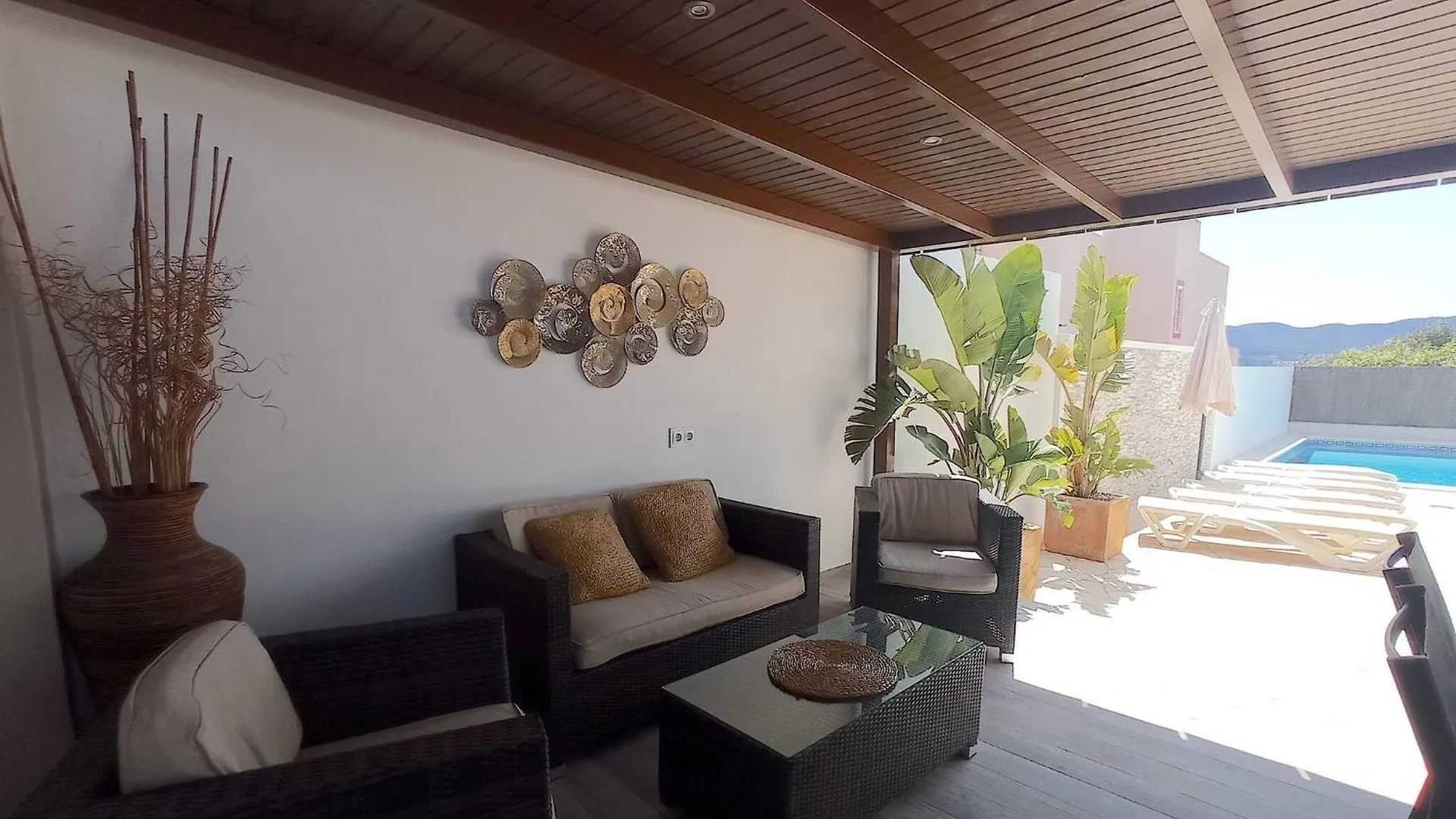Inibiza Villas - Villa Juncos Can Furnet