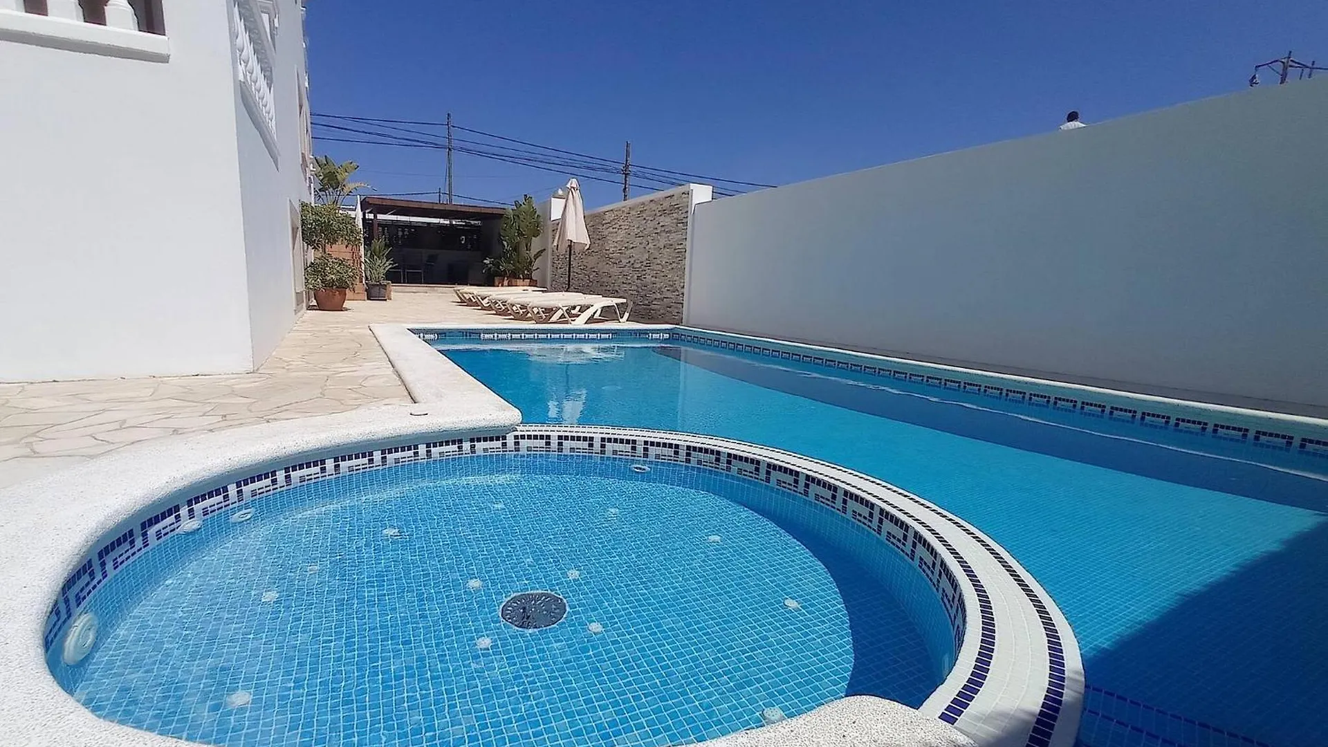 Inibiza Villas - Villa Juncos Can Furnet